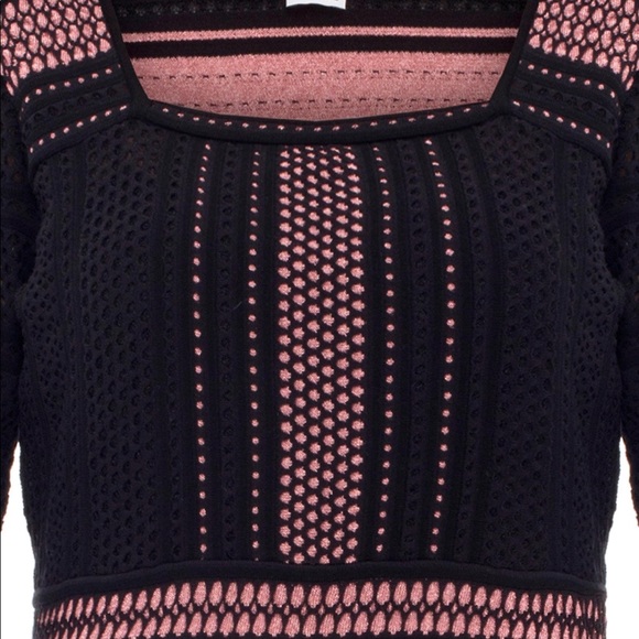 Meshwork dress - Picture 7 of 8